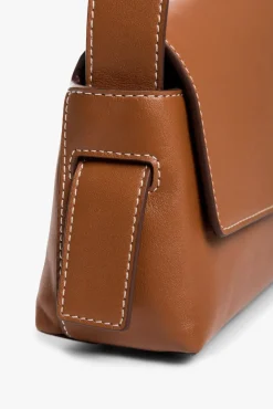 STAUD - ACUTE SHOULDER BAG TAN
