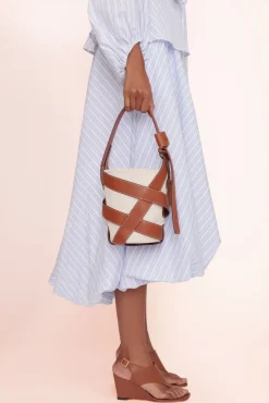 STAUD - HIVE BUCKET BAG CREAM TAN
